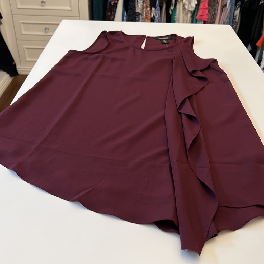 NWT: WHBM CASCADING RUFFLE TUNIC - Picture 2 of 6
